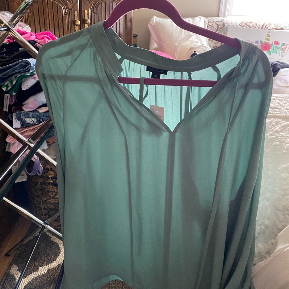2 Ann Taylor blouses size XL. Teal and dark mauve. Can be sold separately.